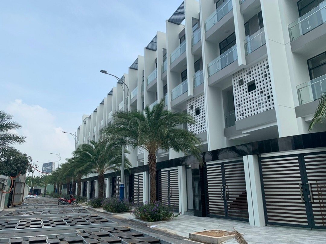 Nhà phố precia riverside quận 2. nhận nhà ngay.